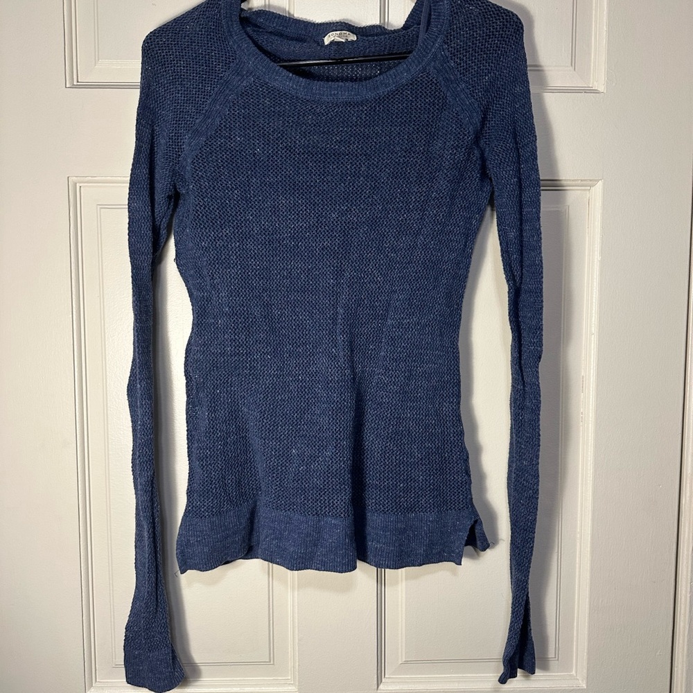 Women's Blue Knit Top